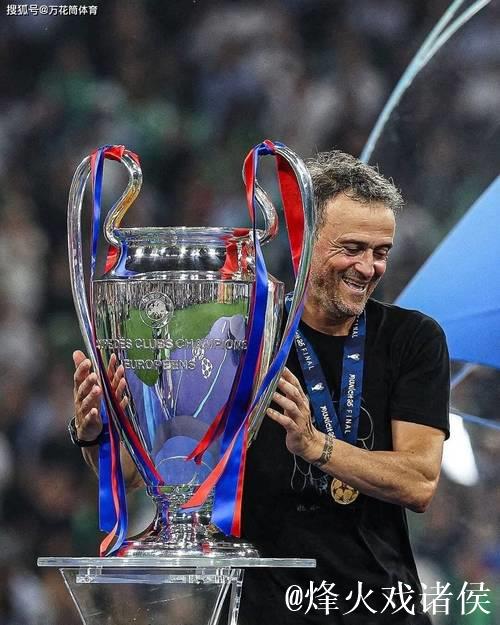 巴萨压力来了！热刺4000万报价拉什福德，大巴黎也要，曼联乐翻天