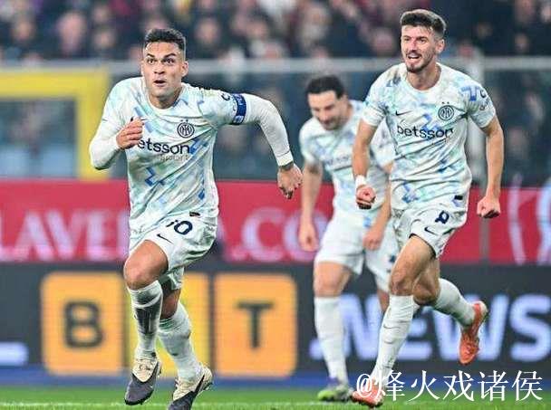 劳塔罗顶飞后卫传射建功 国米在榜首庆祝圣诞